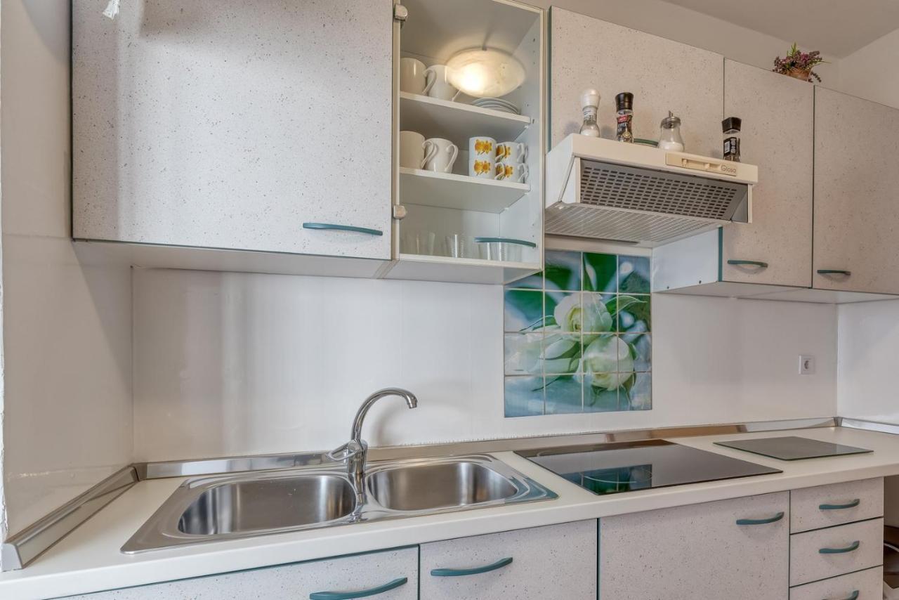 Apartment Lucijan Poreč Extérieur photo
